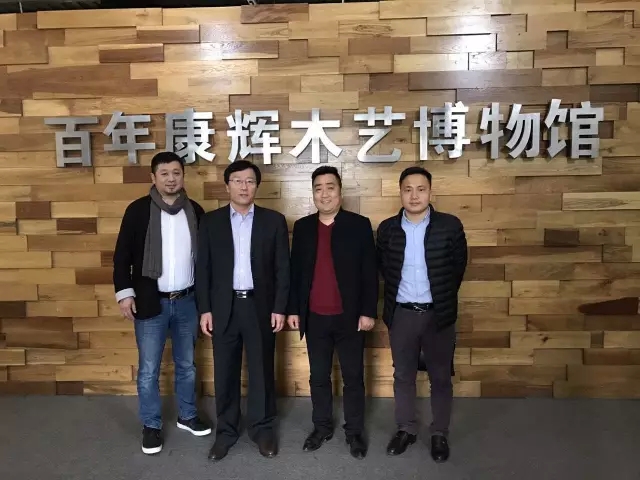 探尋地暖地板道路上 康輝地板為消費(fèi)者的環(huán)保健康保駕護(hù)航